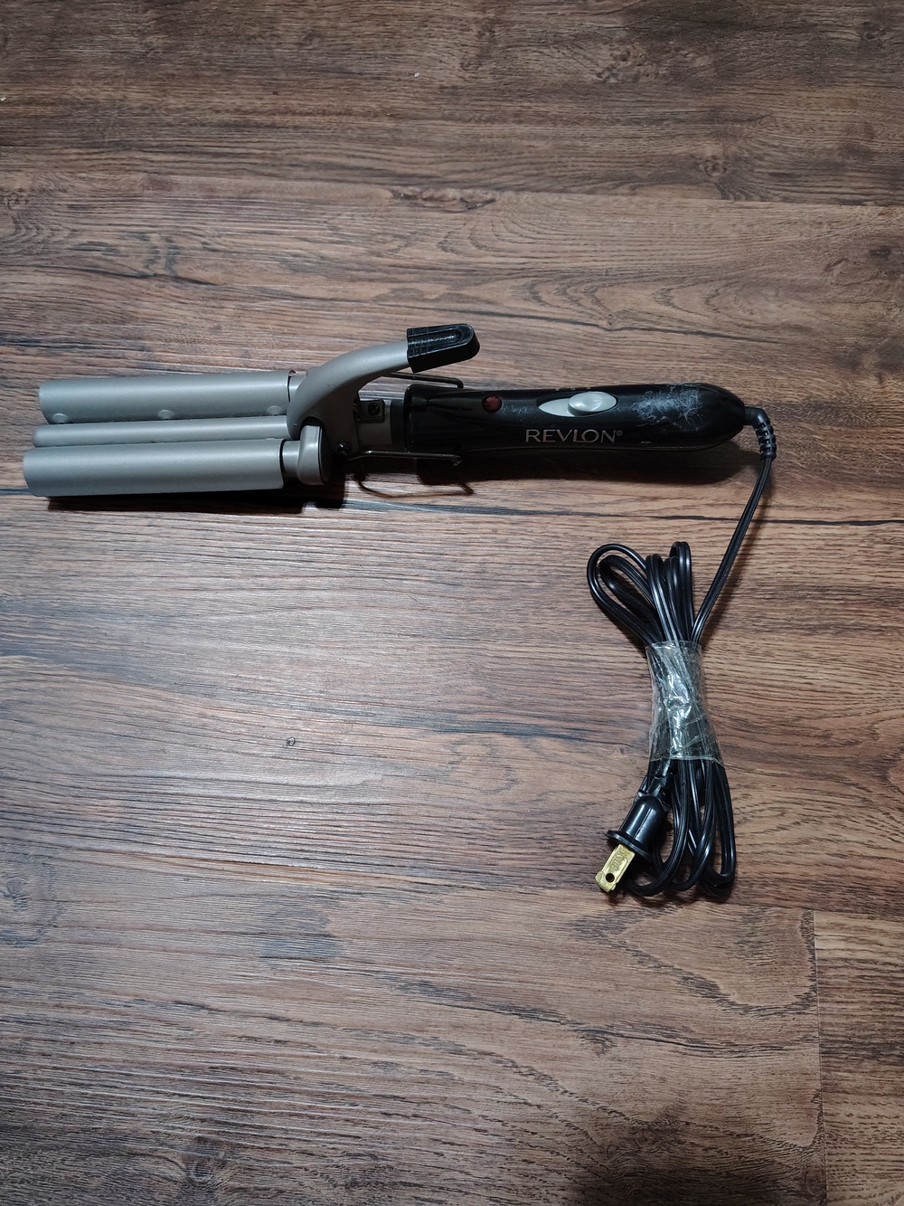 Revlon Black Triple Barrel Hair Waver